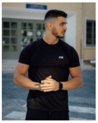 Base Performance Majica - Crna